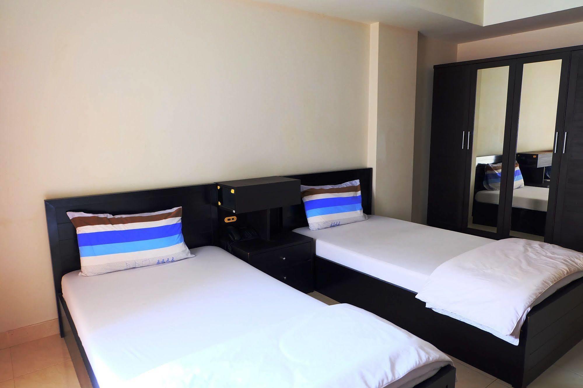Hotel Larrivee Bang Bo Exterior foto